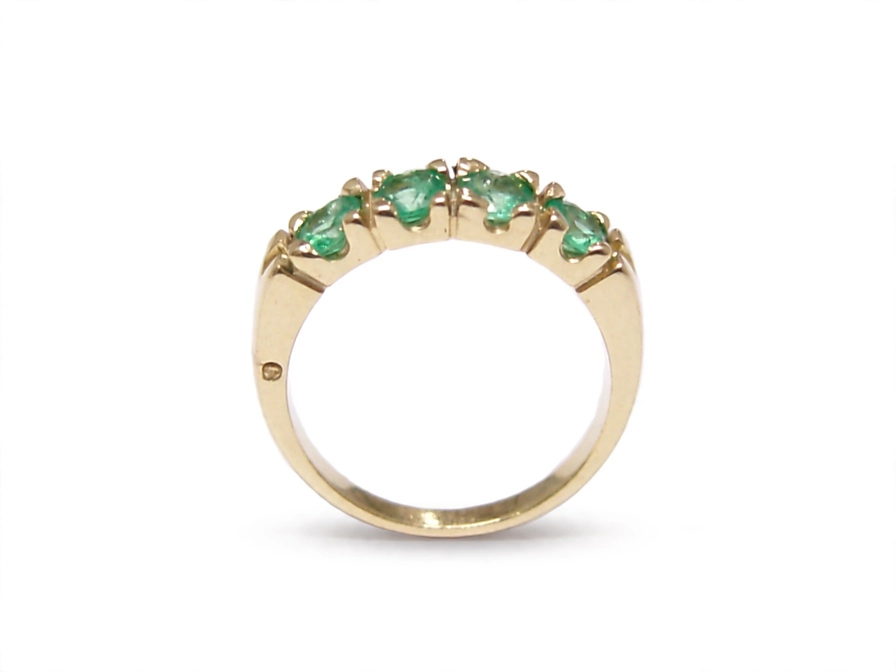 Aliança em Ouro Amarelo 18k com Esmeralda