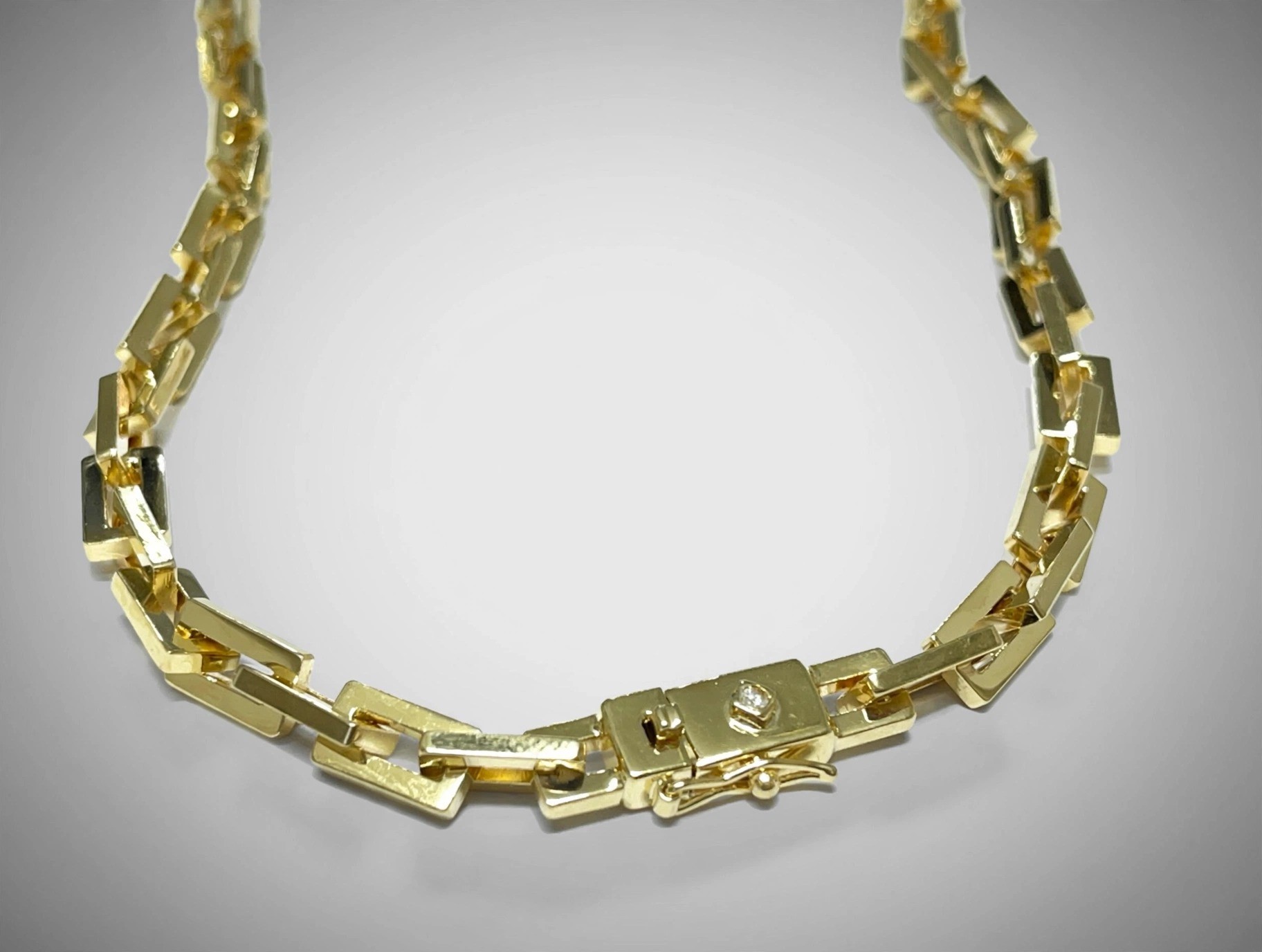 Corrente em Ouro Amarelo 18k com Diamante