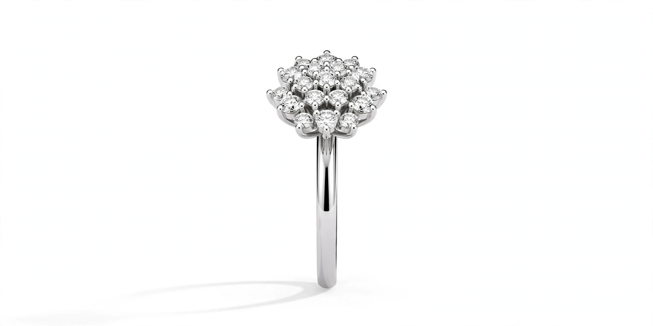 Anel em Ouro Branco 18k com Diamante
