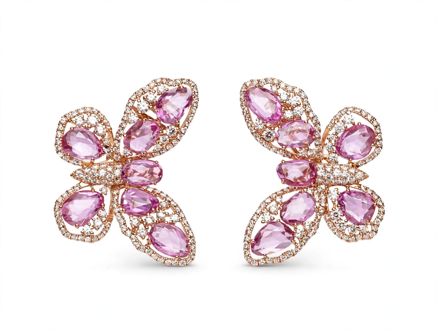 Brinco Borboleta em Ouro Rosé 18k com Diamante