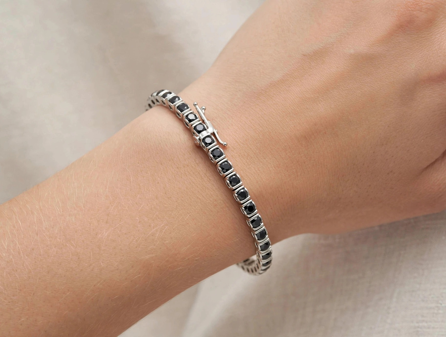 Pulseira Riviera em Ouro Branco 18k com Diamante — vista 2