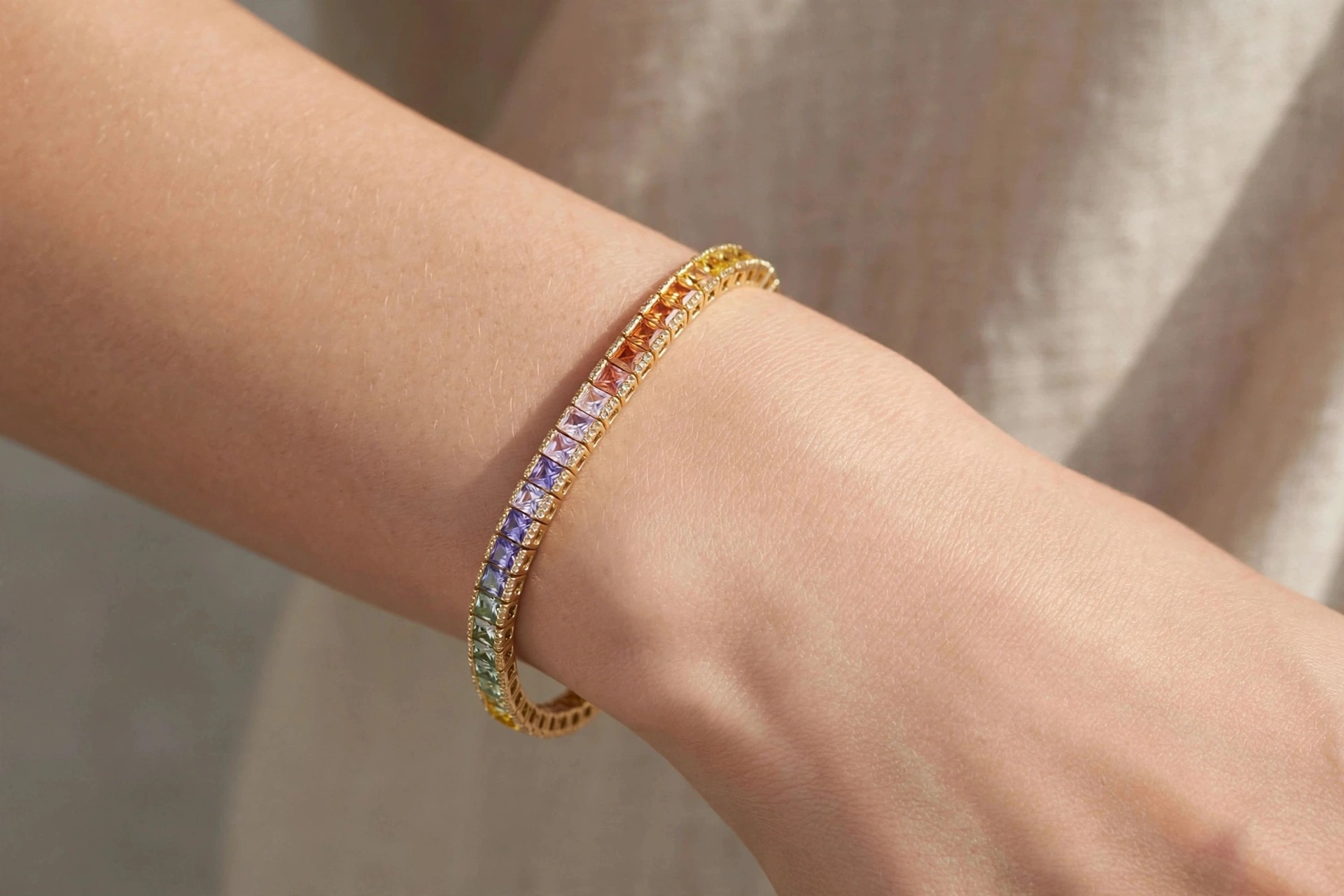 Pulseira Riviera em Ouro 18k com Diamante e Safira — vista 2