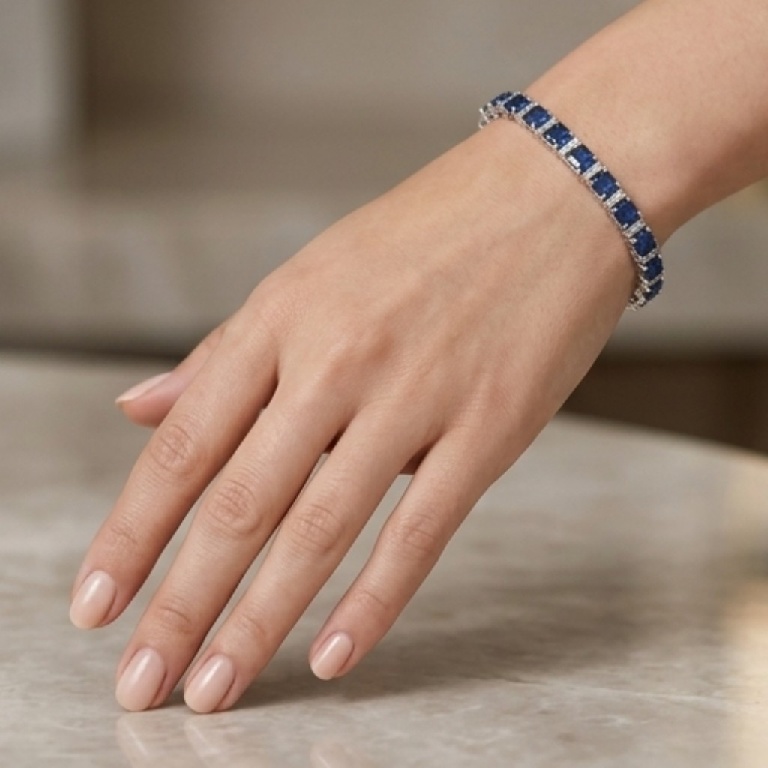 Pulseira em Ouro Branco 18k com Safira — vista 2