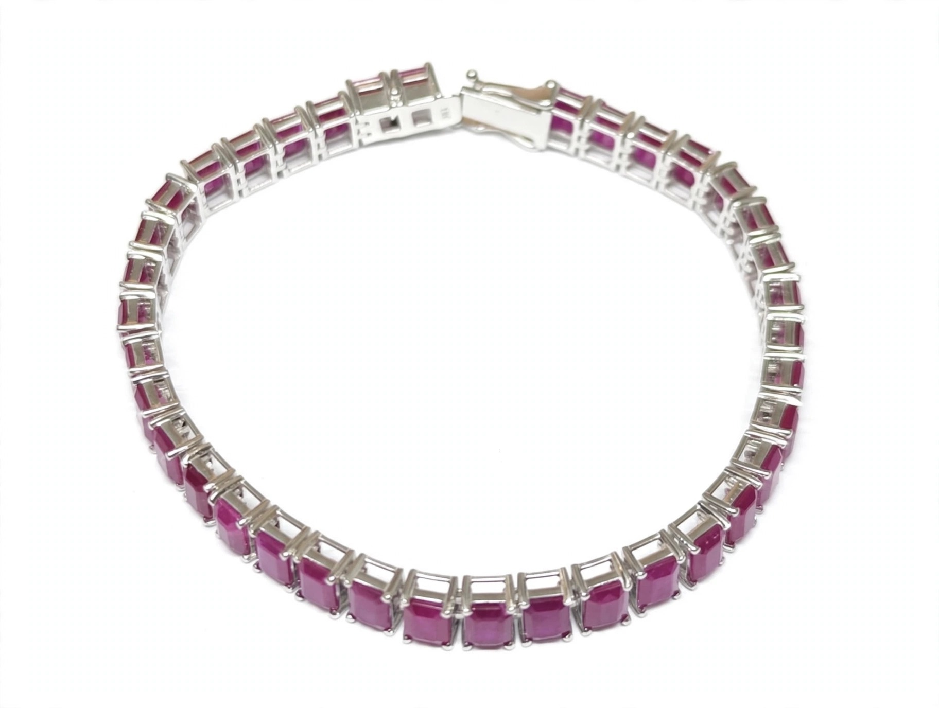 Pulseira em Ouro Branco 18k com Rubi