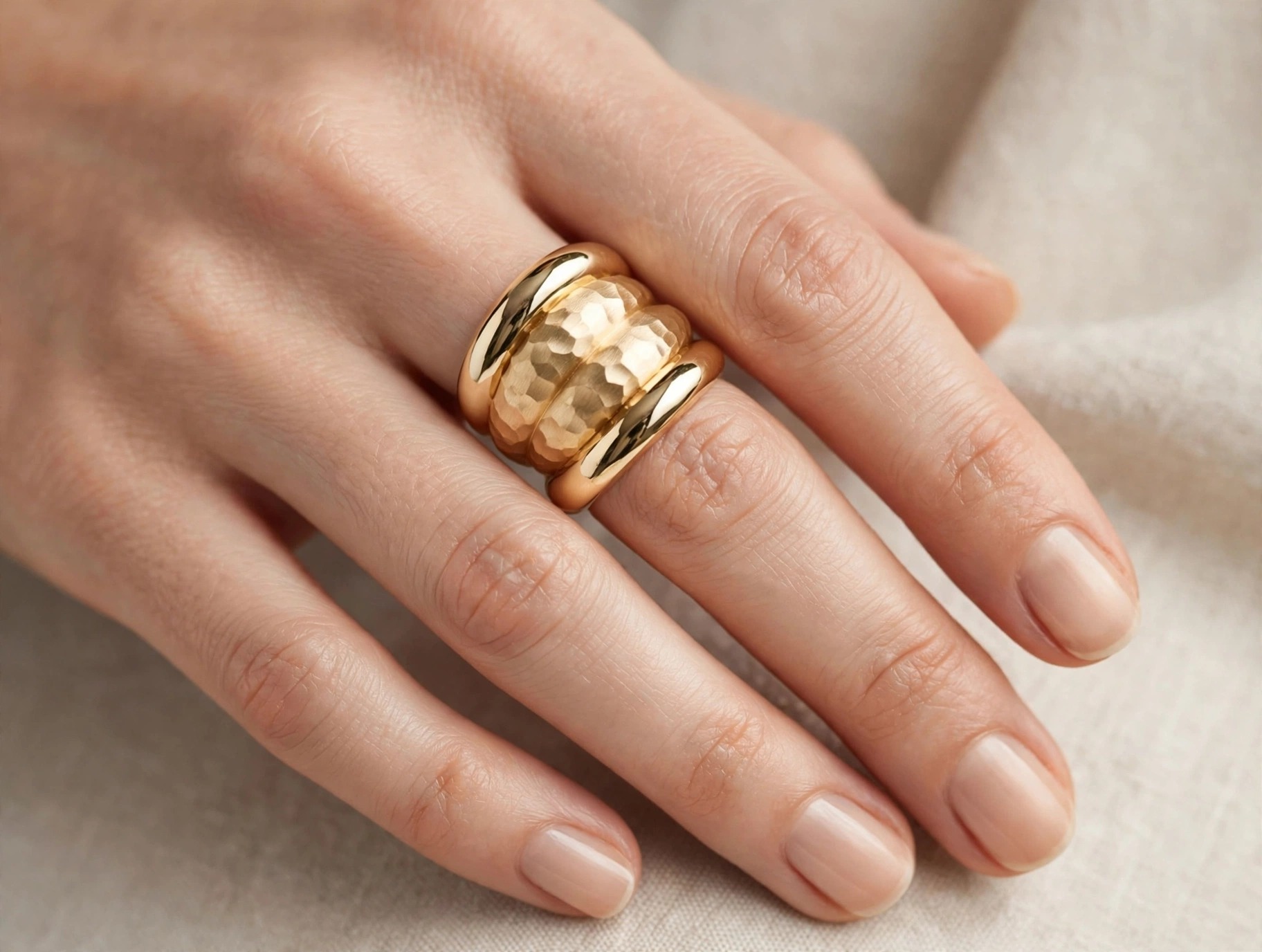 Anel em Ouro Amarelo 18k — vista 2