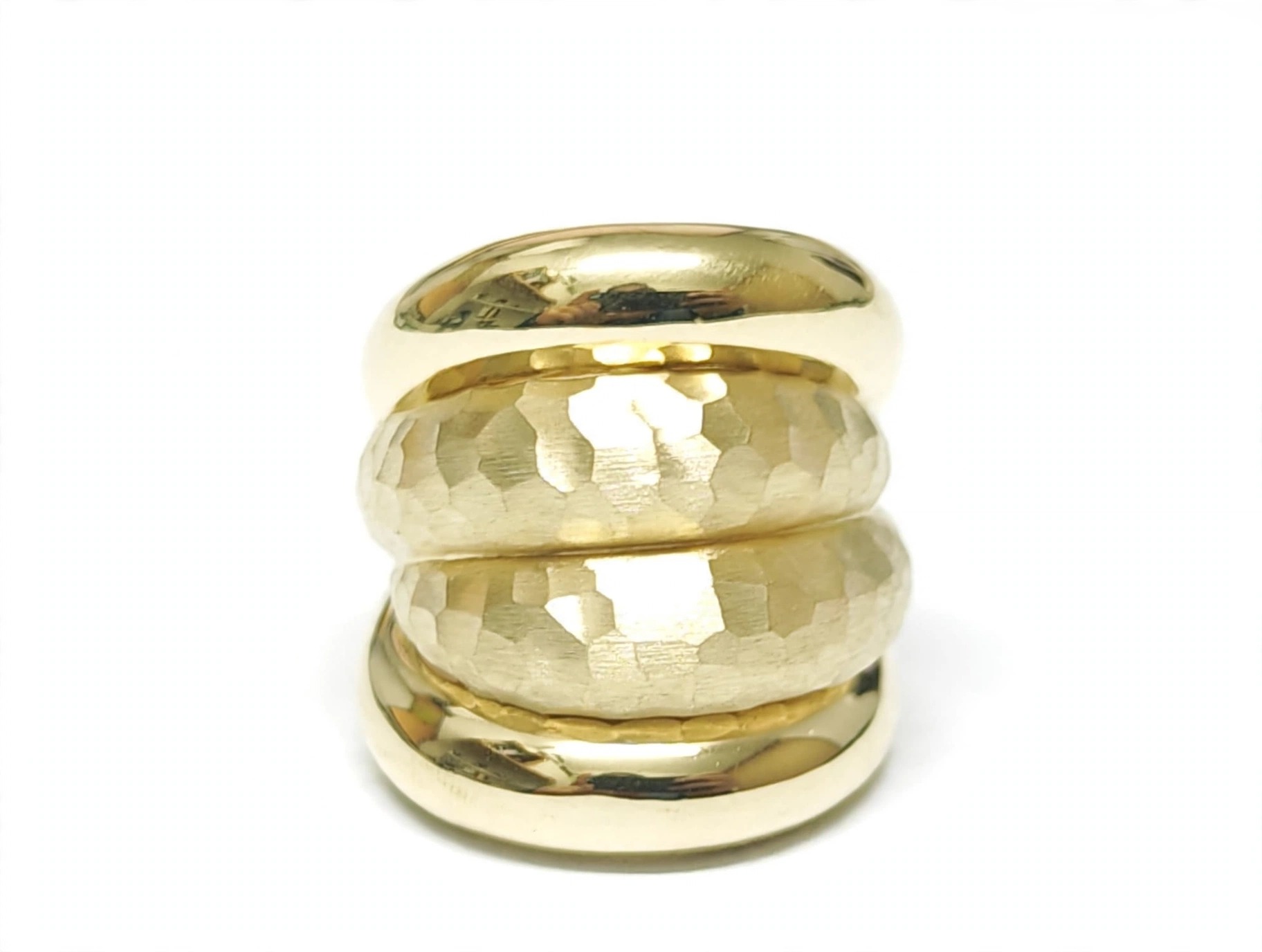 Anel em Ouro Amarelo 18k