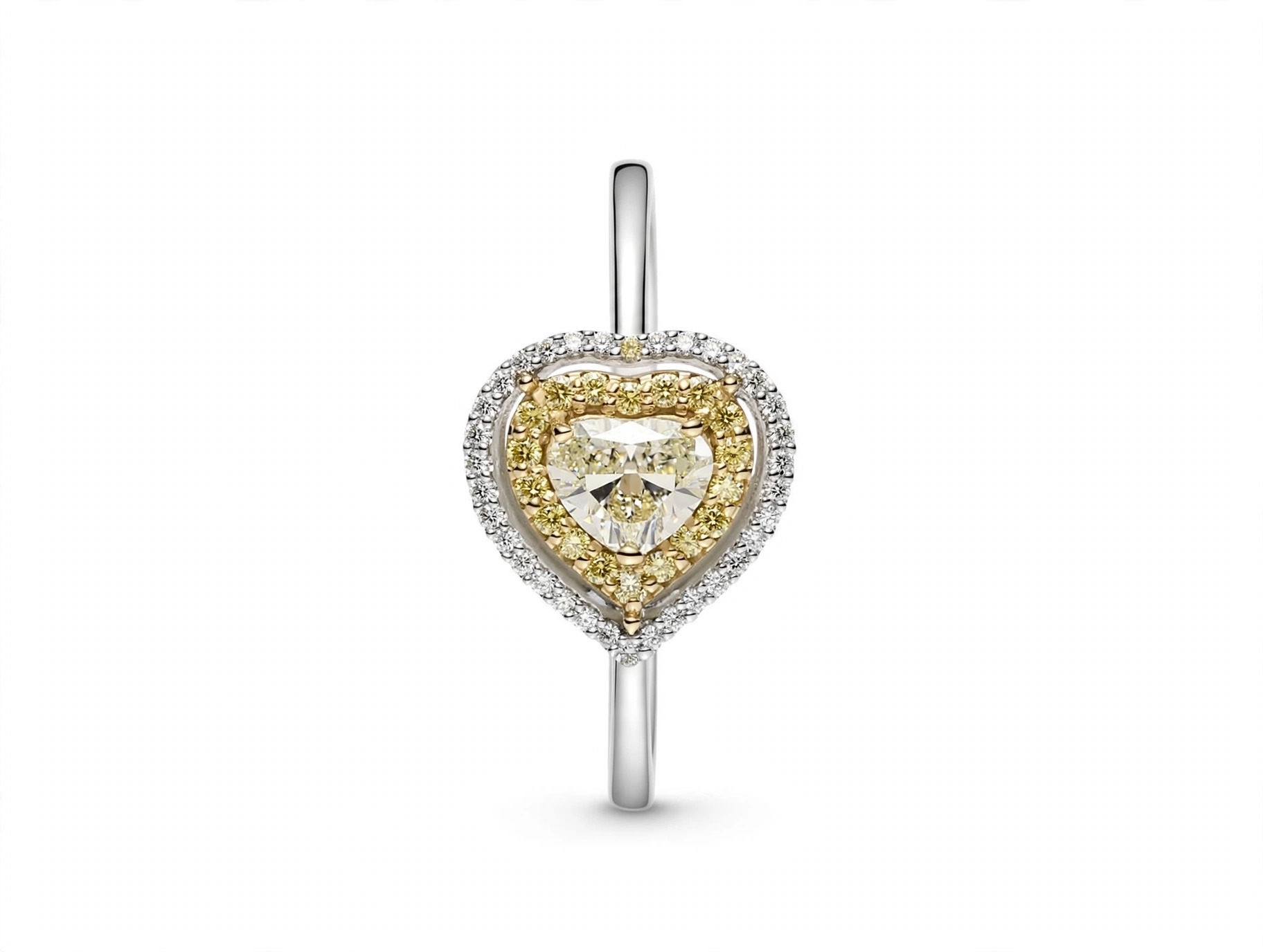 Anel Coração em Ouro Branco 18k com Diamante