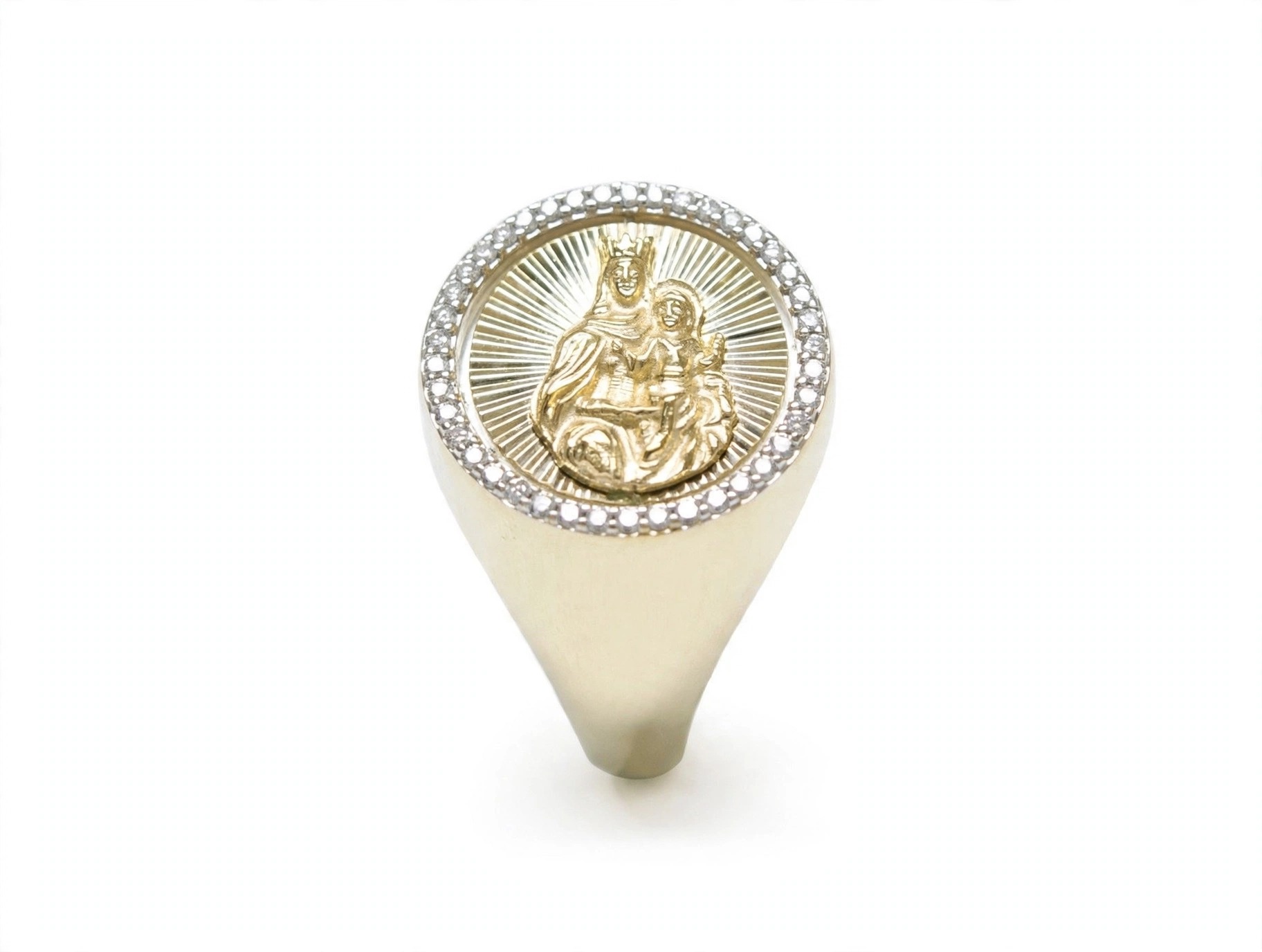 Anel em Ouro Amarelo 18k com Diamante