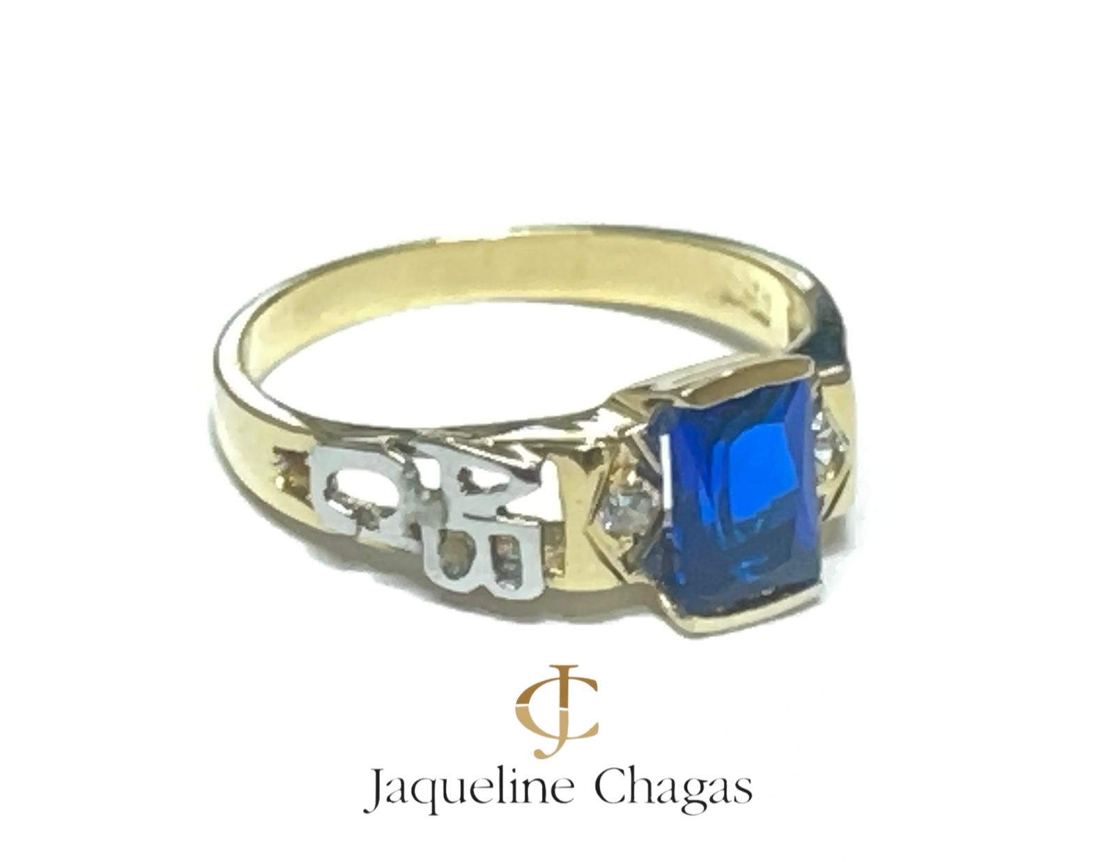 Anel ABC em Ouro Amarelo 18k com Gema Azul e Zircônias