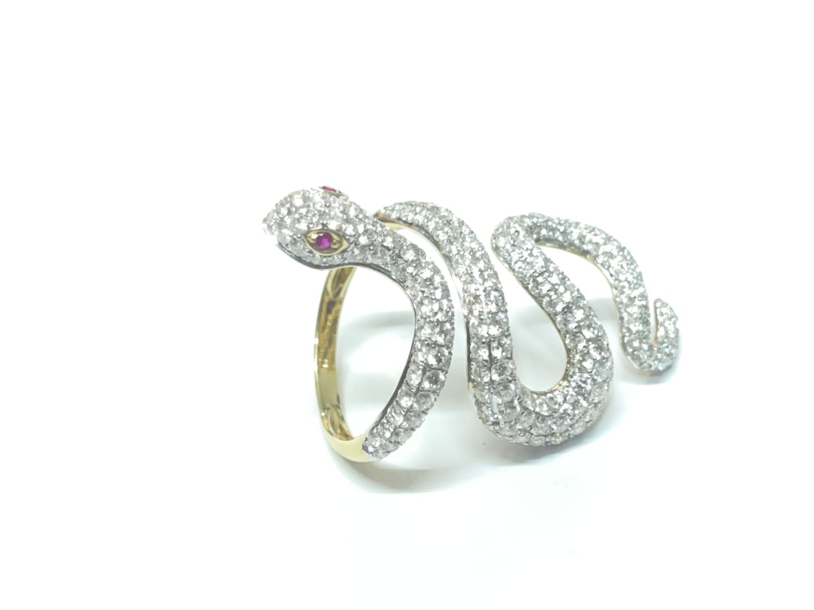 Anel em Ouro Amarelo 18k com Diamante e Rubi — vista 3