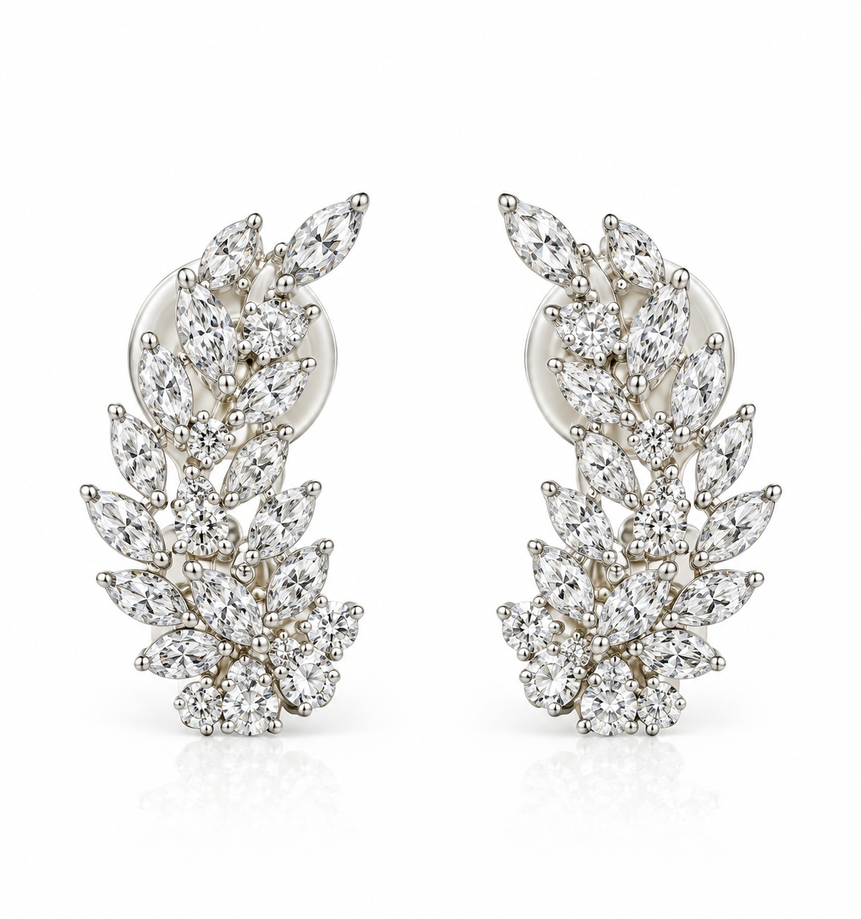 Brinco em Ouro Amarelo 18k com Diamante