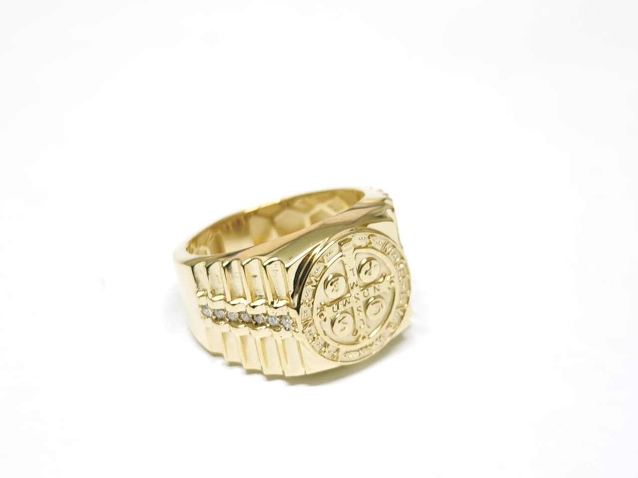 Anel em Ouro Amarelo 18k com Diamante — vista 3