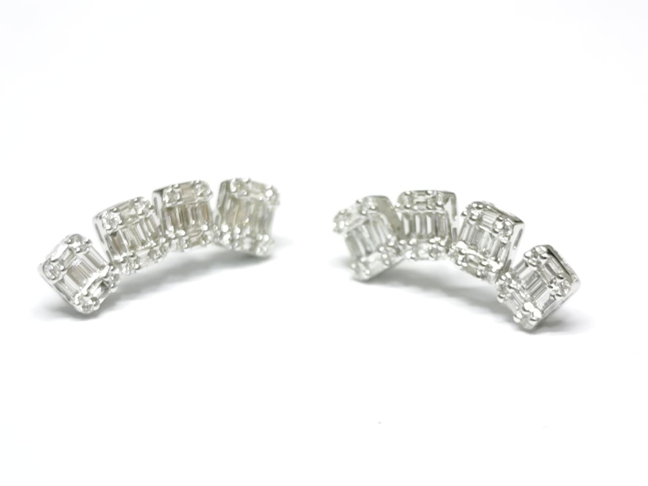 Brinco em Ouro Branco 18k — vista 3