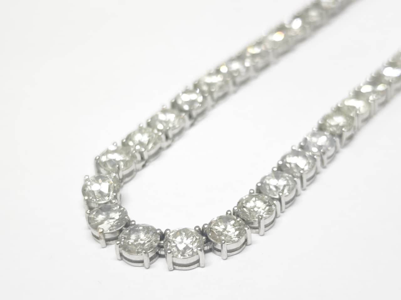 Colar Riviera em Ouro Branco 18k com Diamante — vista 3