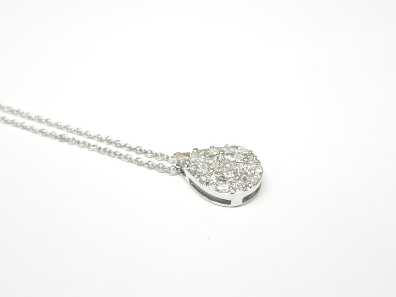 Colar em Ouro Branco 18k — vista 3