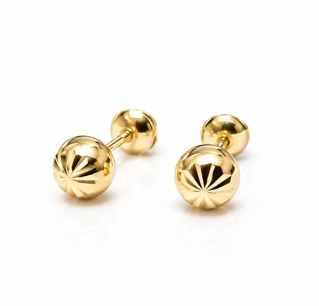 Brinco Infantil Bolinha em Ouro Amarelo 18k 4 mm